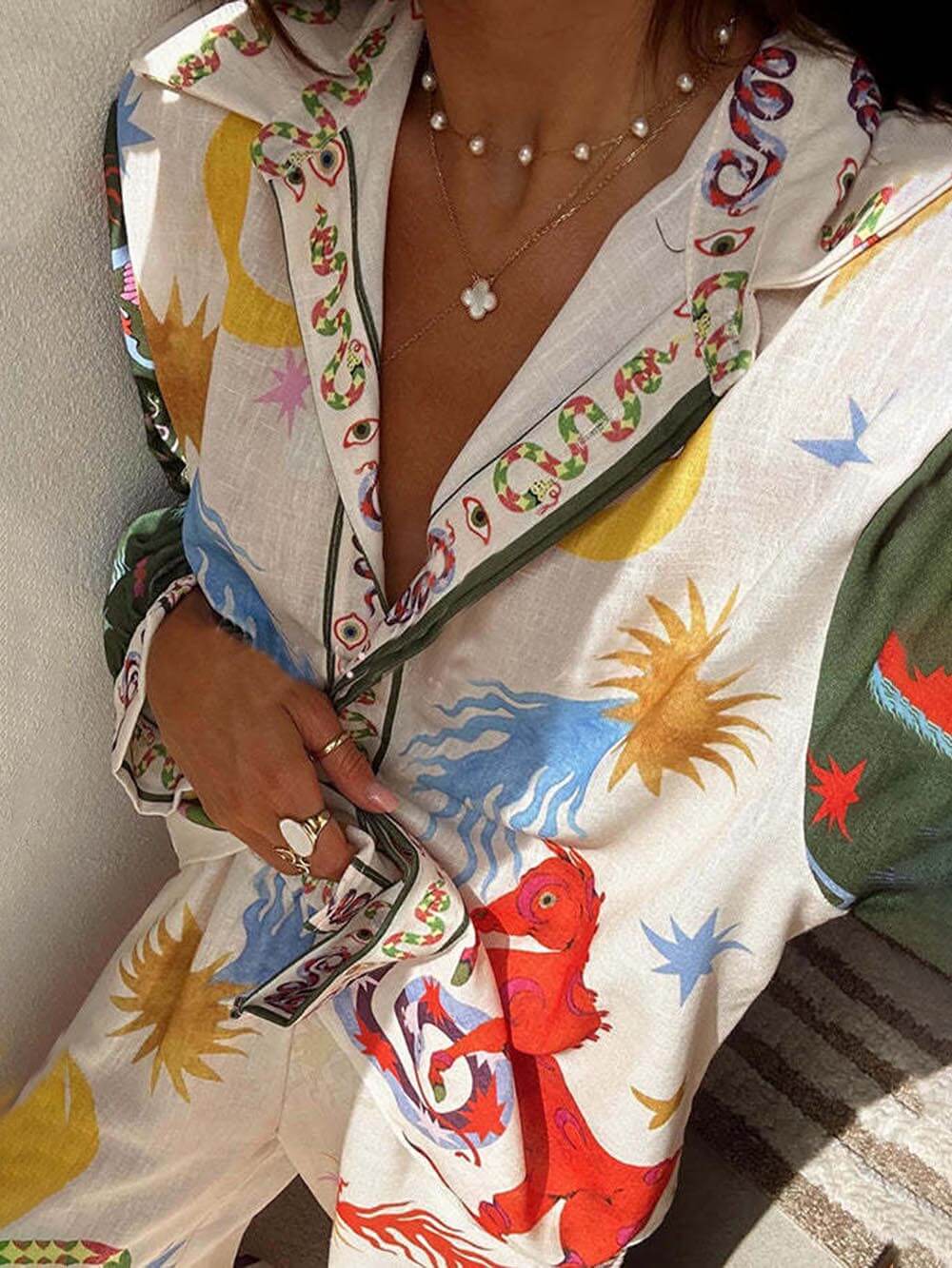 Chemise à manches longues imprimée unique et pantalon à taille élastique – Ensemble élégant